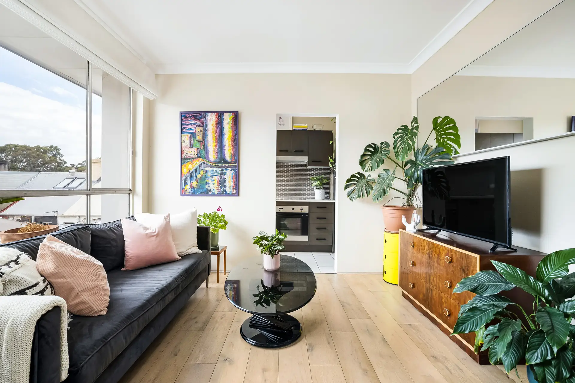 27/12-16 Chelsea Street, Redfern Sold by Adrian William