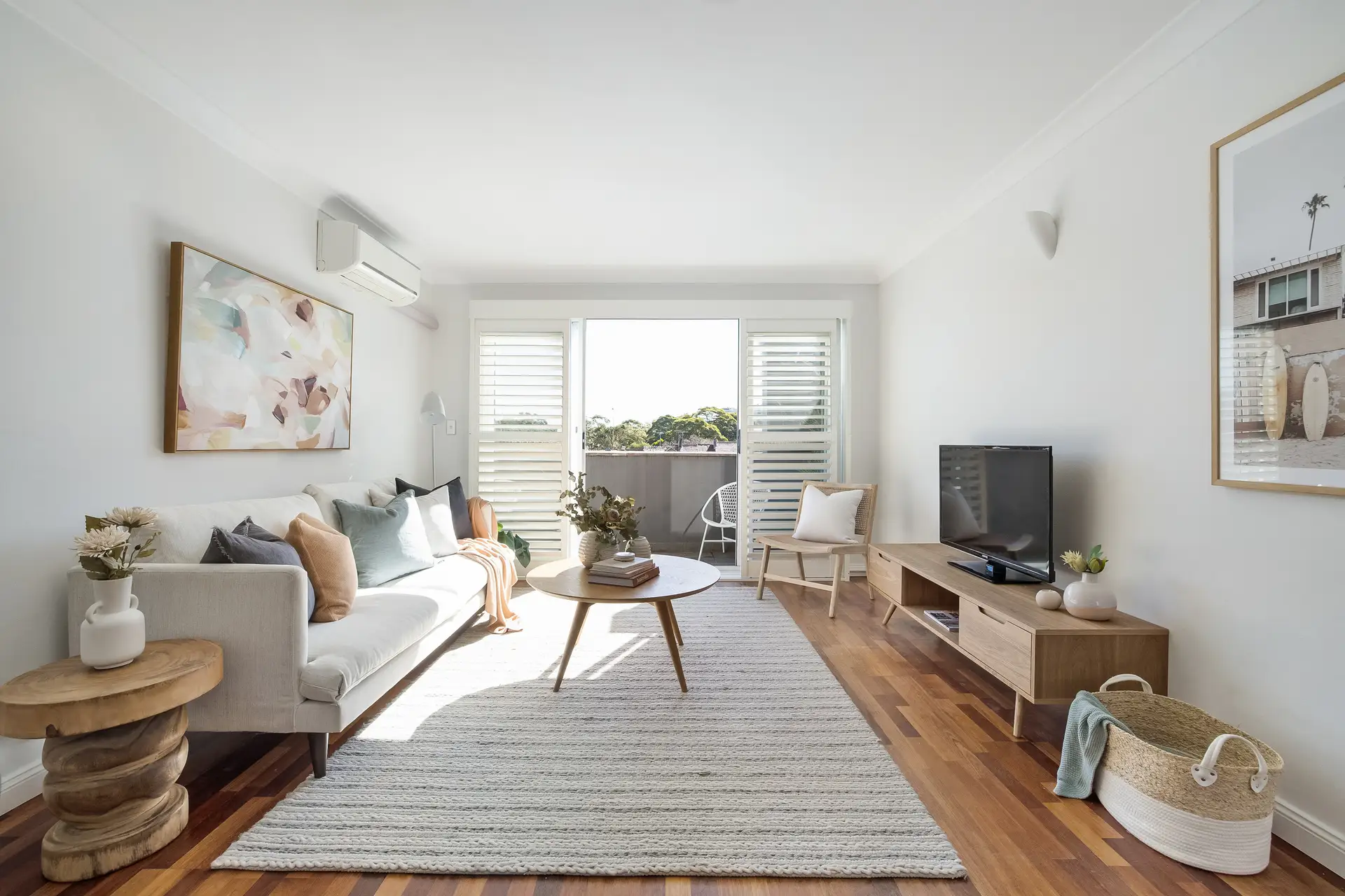 33/176-180 Salisbury Road, Camperdown Sold by Adrian William