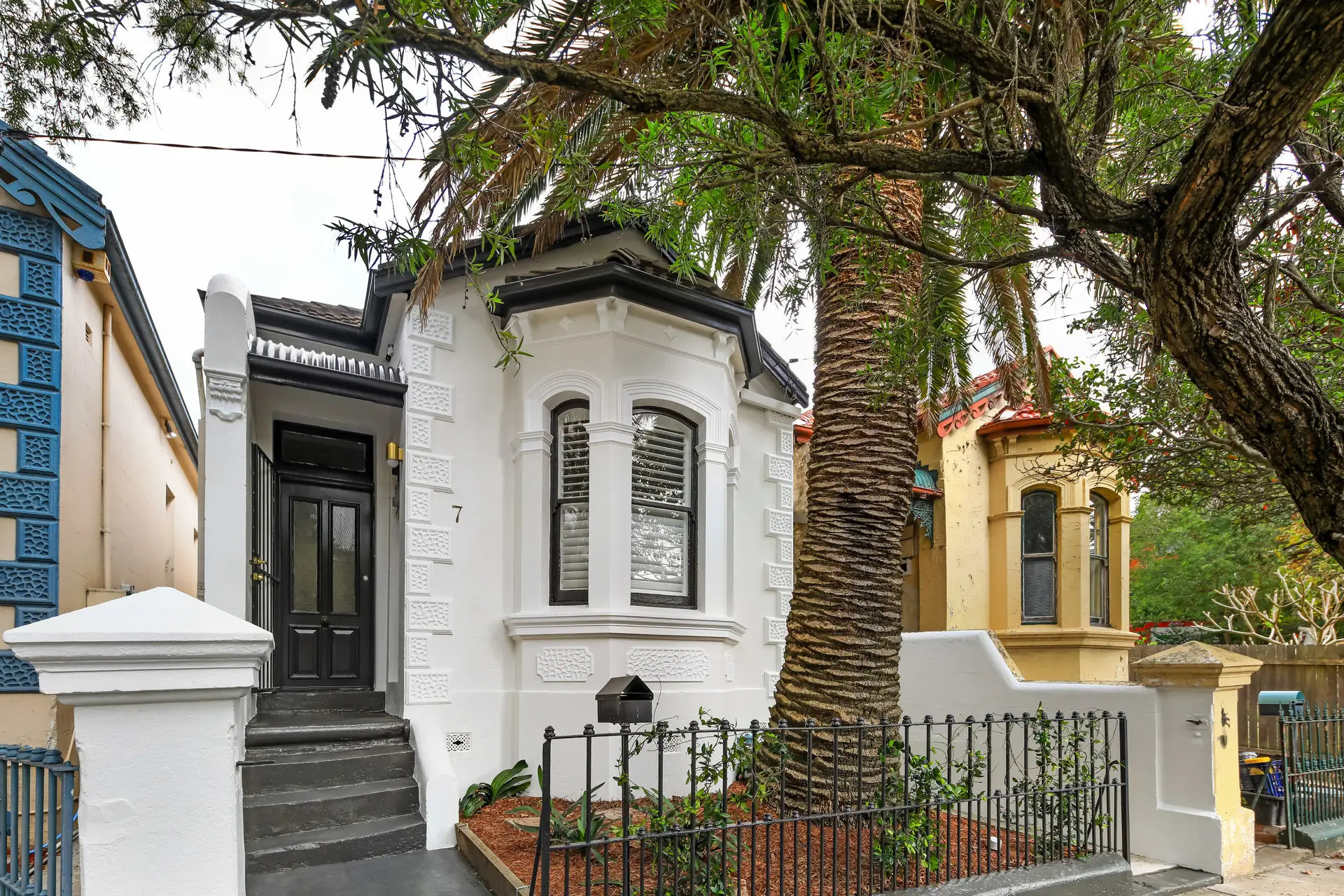 7 Fort Street, Petersham Sold by Adrian William