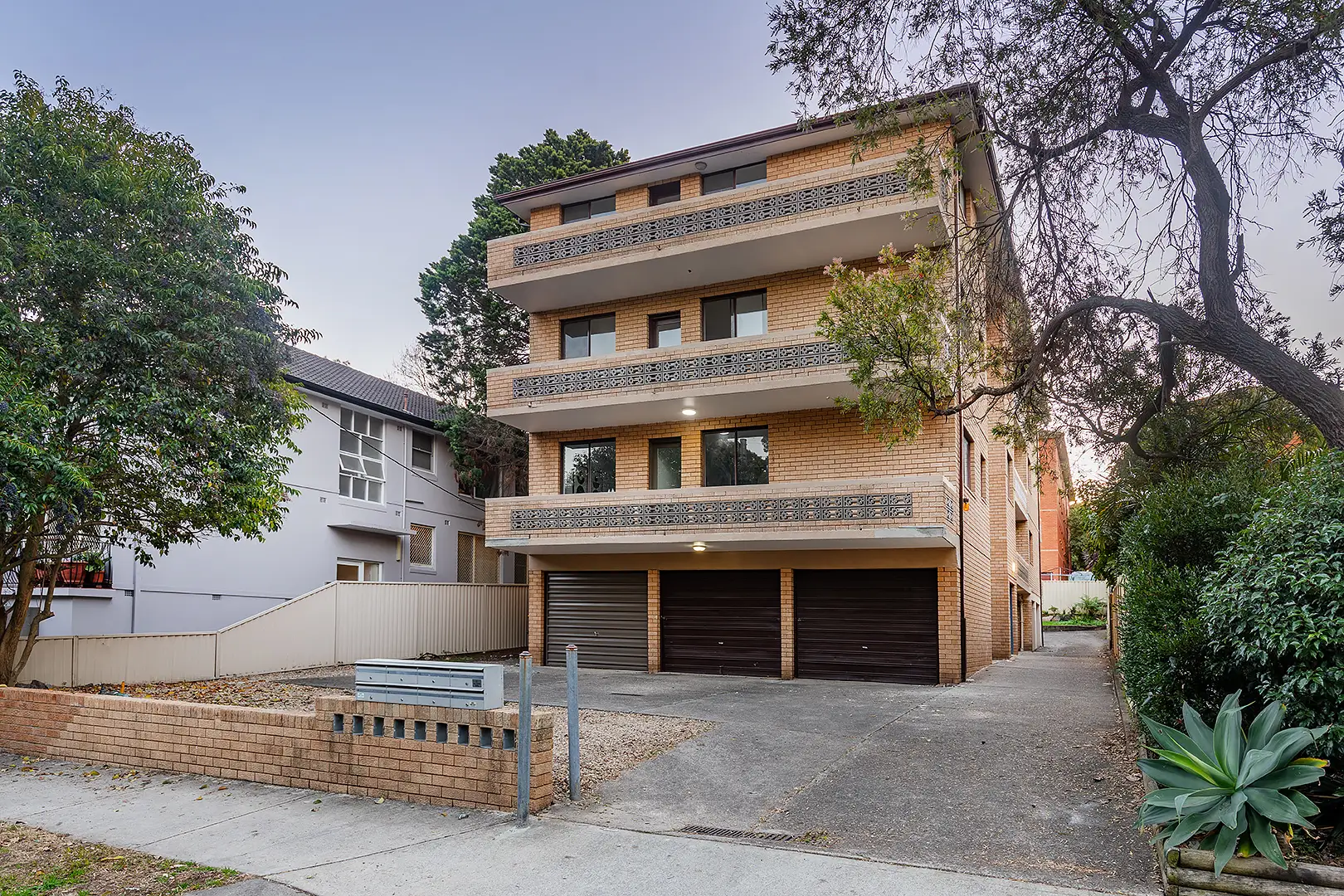 8/2-4 Glen Street, Marrickville Sold by Adrian William