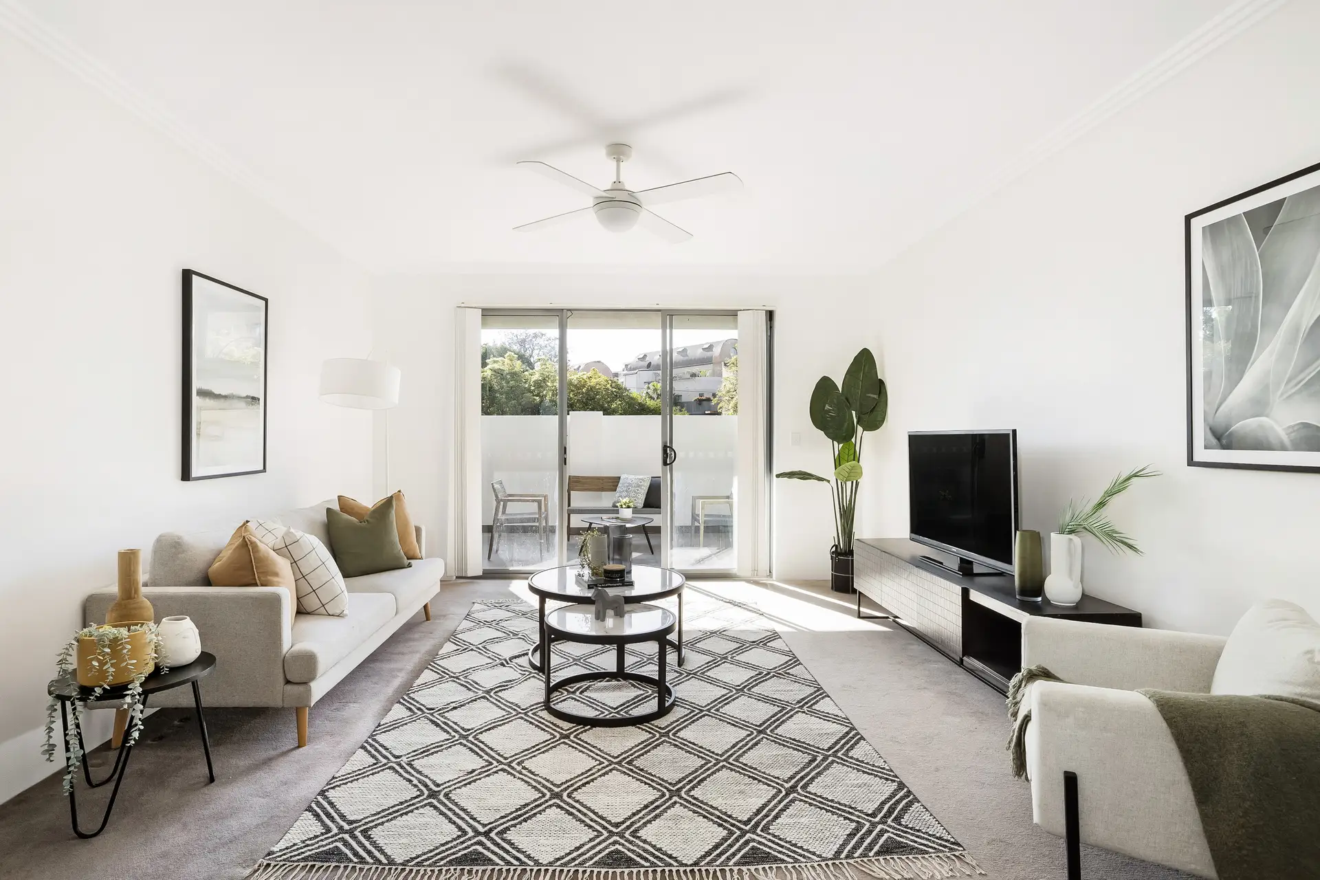 8/553 New Canterbury Road, Dulwich Hill Sold by Adrian William