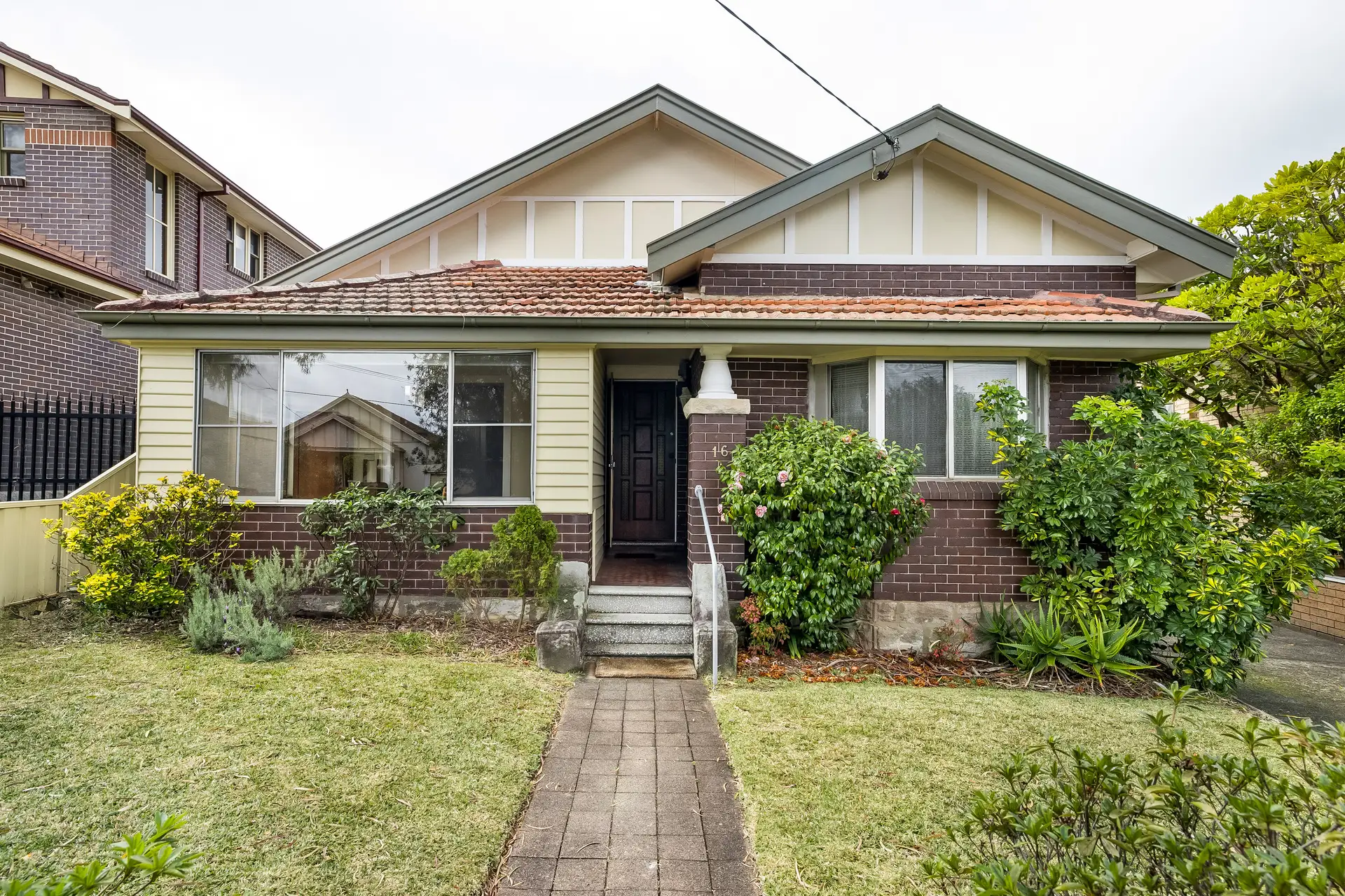 16 Airedale Avenue, Earlwood Sold by Adrian William