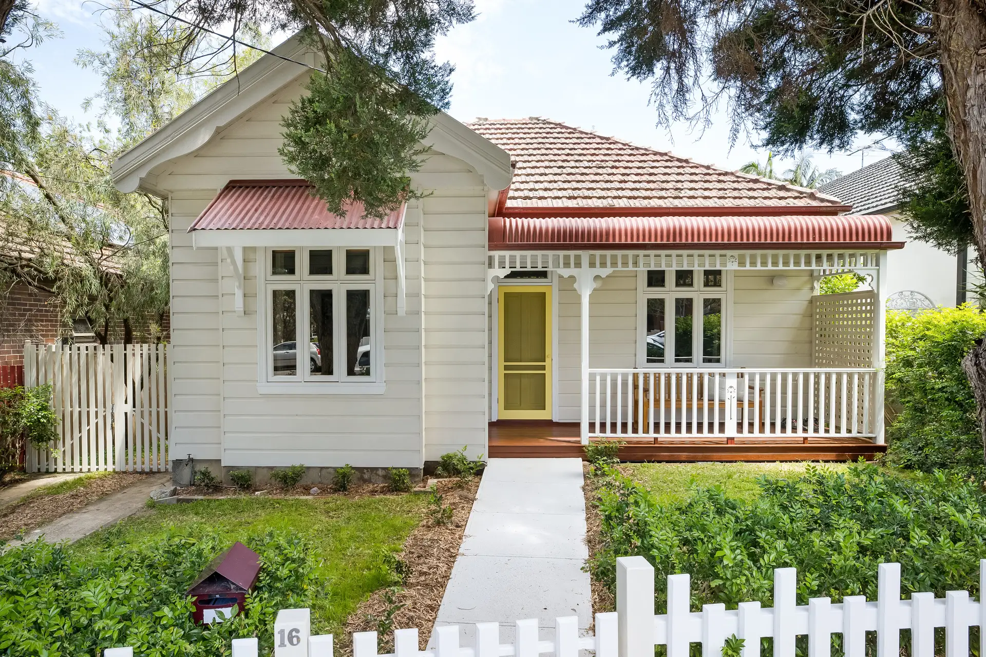 16 Balfour Street, Dulwich Hill Sold by Adrian William