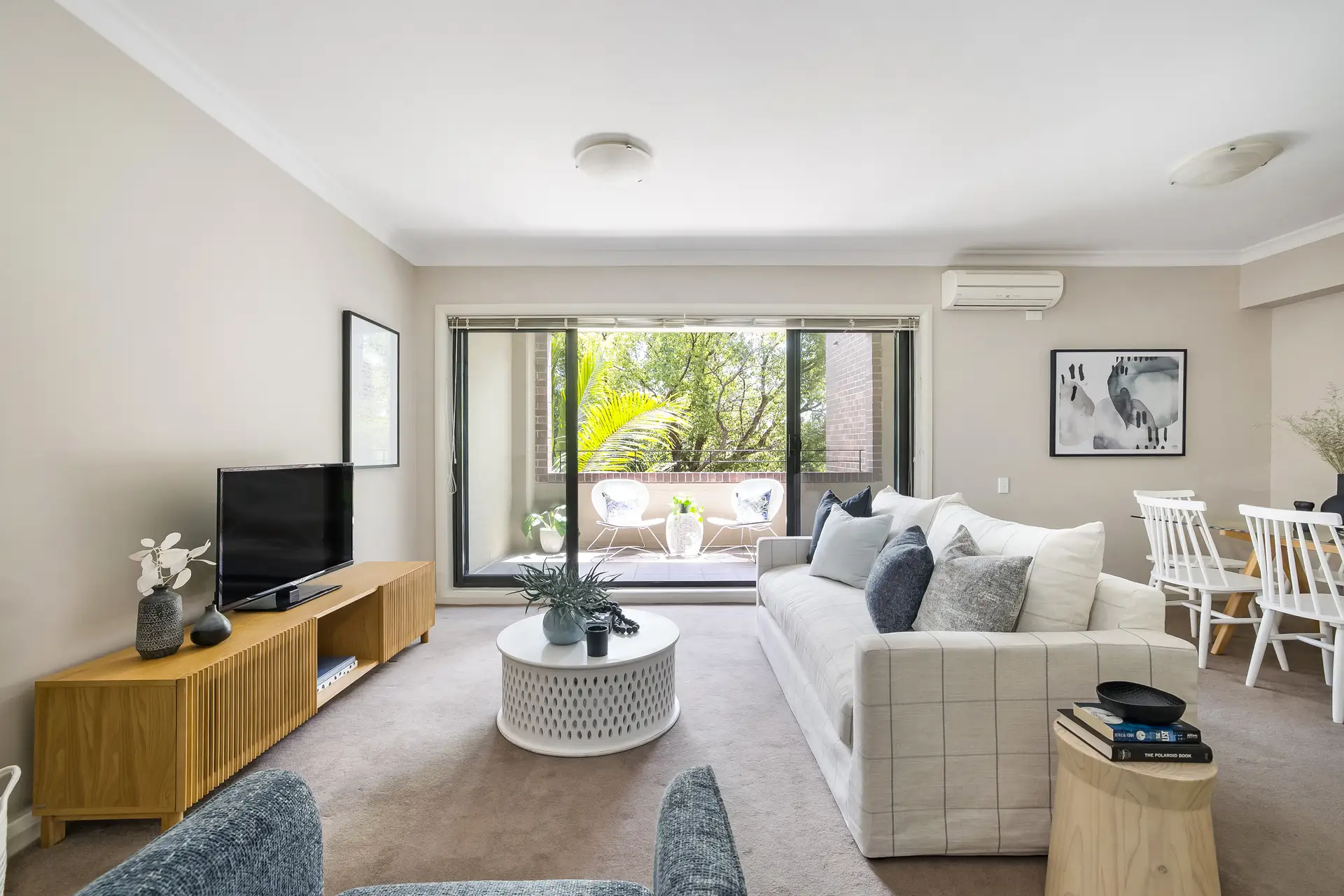 18/1-3 Coronation Avenue, Petersham Sold by Adrian William