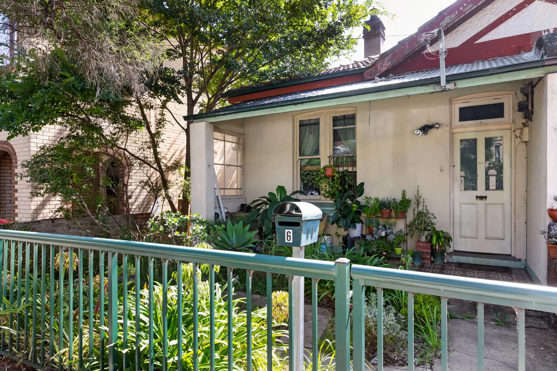 6 Wemyss Street, Enmore Sold by Adrian William