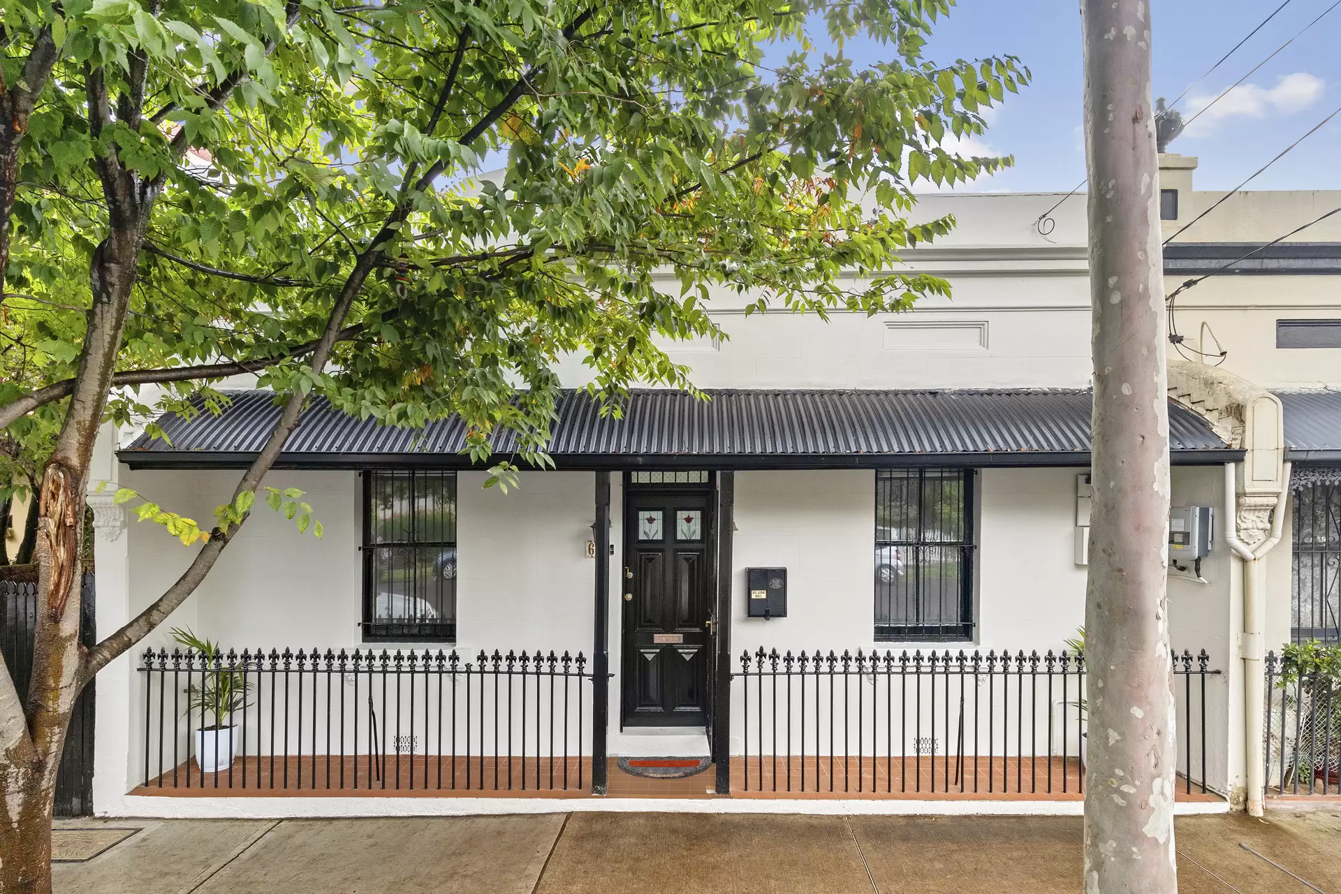 60 Railway Street, Petersham Sold by Adrian William