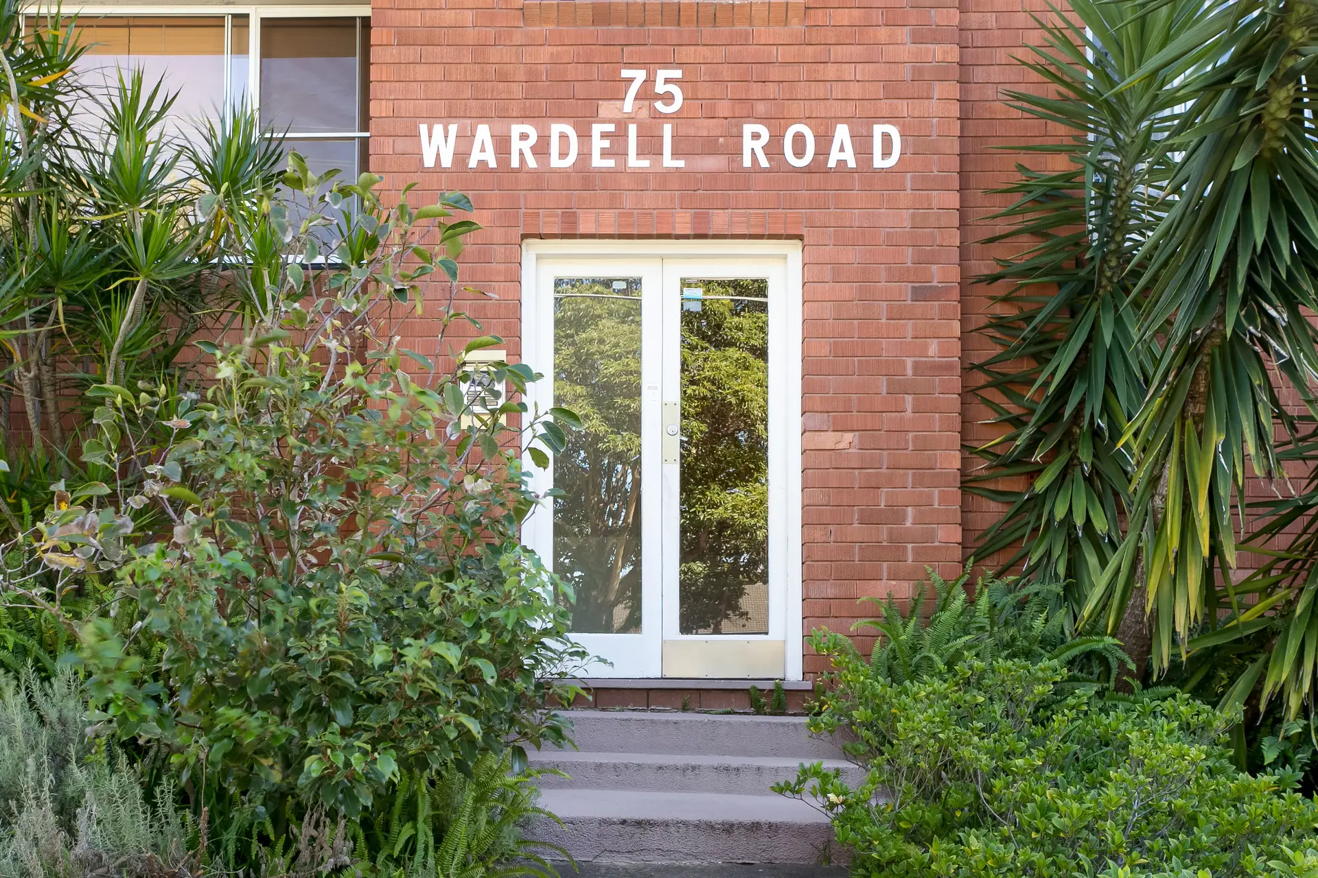 8/73-75 Wardell Road, Dulwich Hill Sold by Adrian William