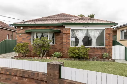 20 Winston Avenue, Earlwood Auction by Adrian William