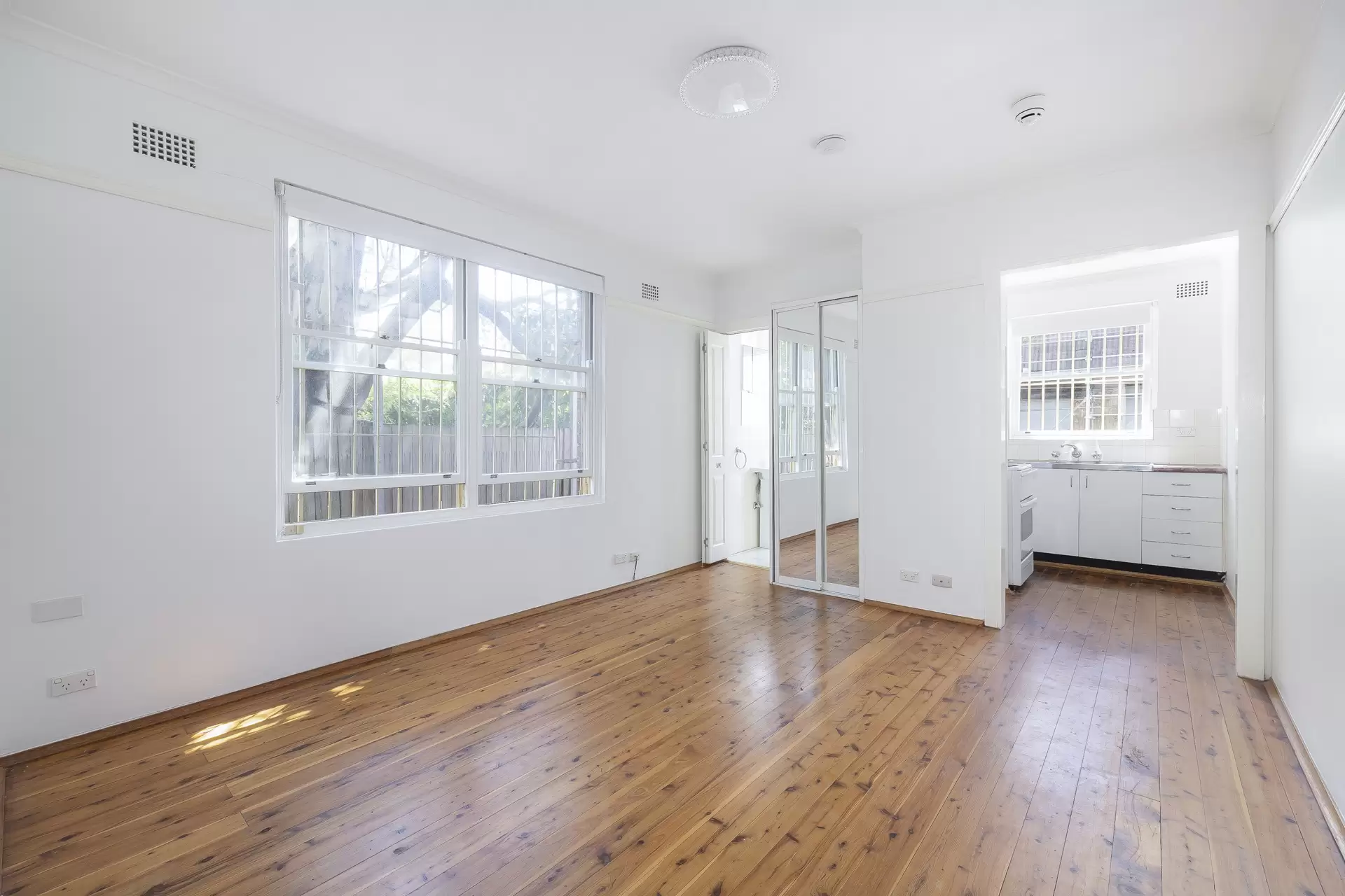 3/119 Probert Street, Newtown For Lease by Adrian William