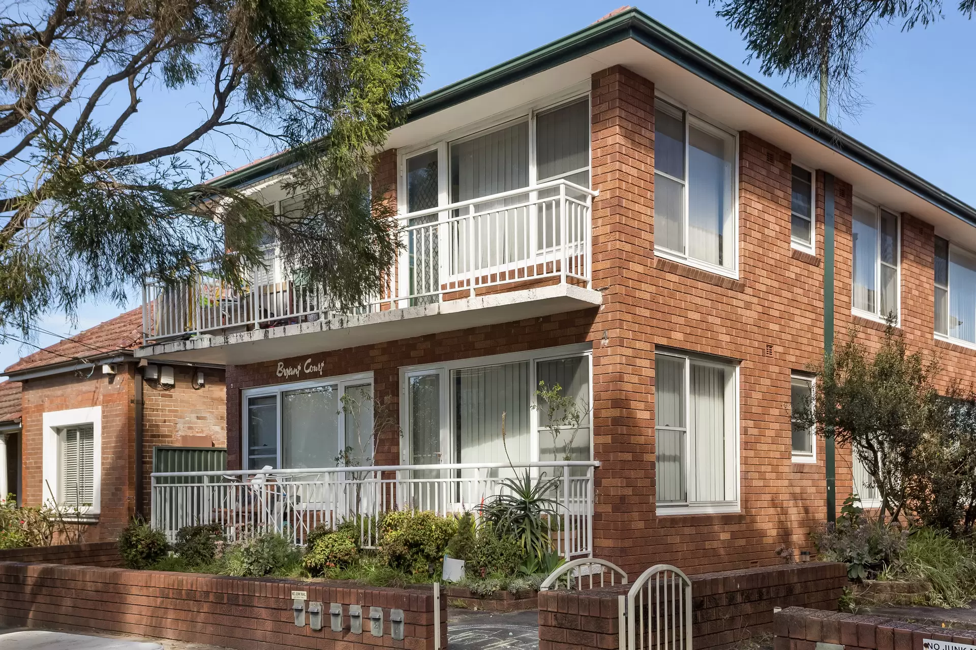 3/4 Keith Street, Dulwich Hill Leased by Adrian William