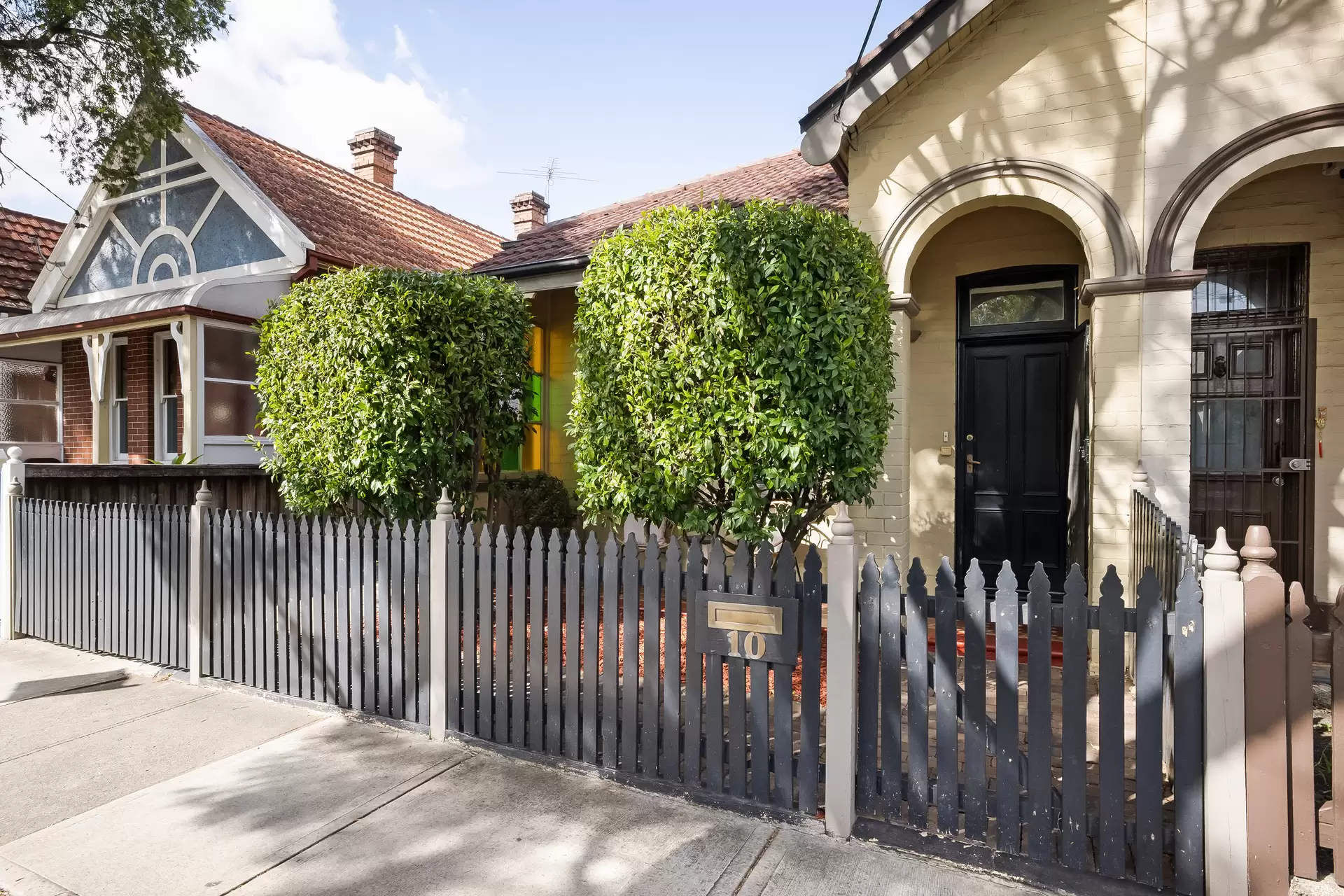 10 Swain Street, Sydenham Auction by Adrian William