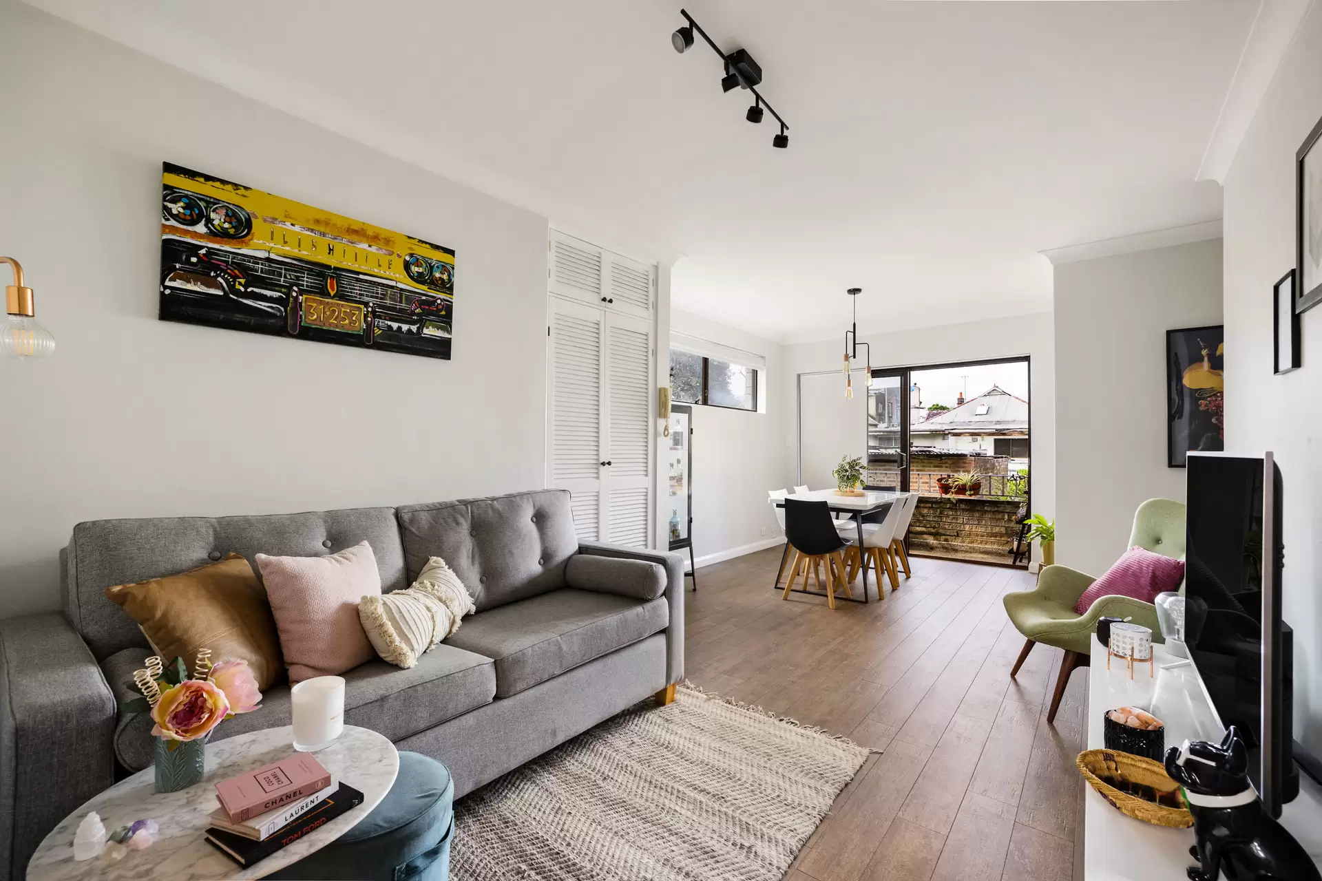 16/79 The Boulevarde, Dulwich Hill Sold by Adrian William