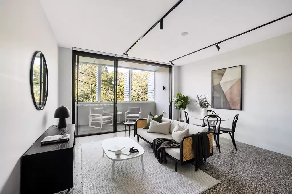 15/15 Erskineville Road, Newtown Auction by Adrian William