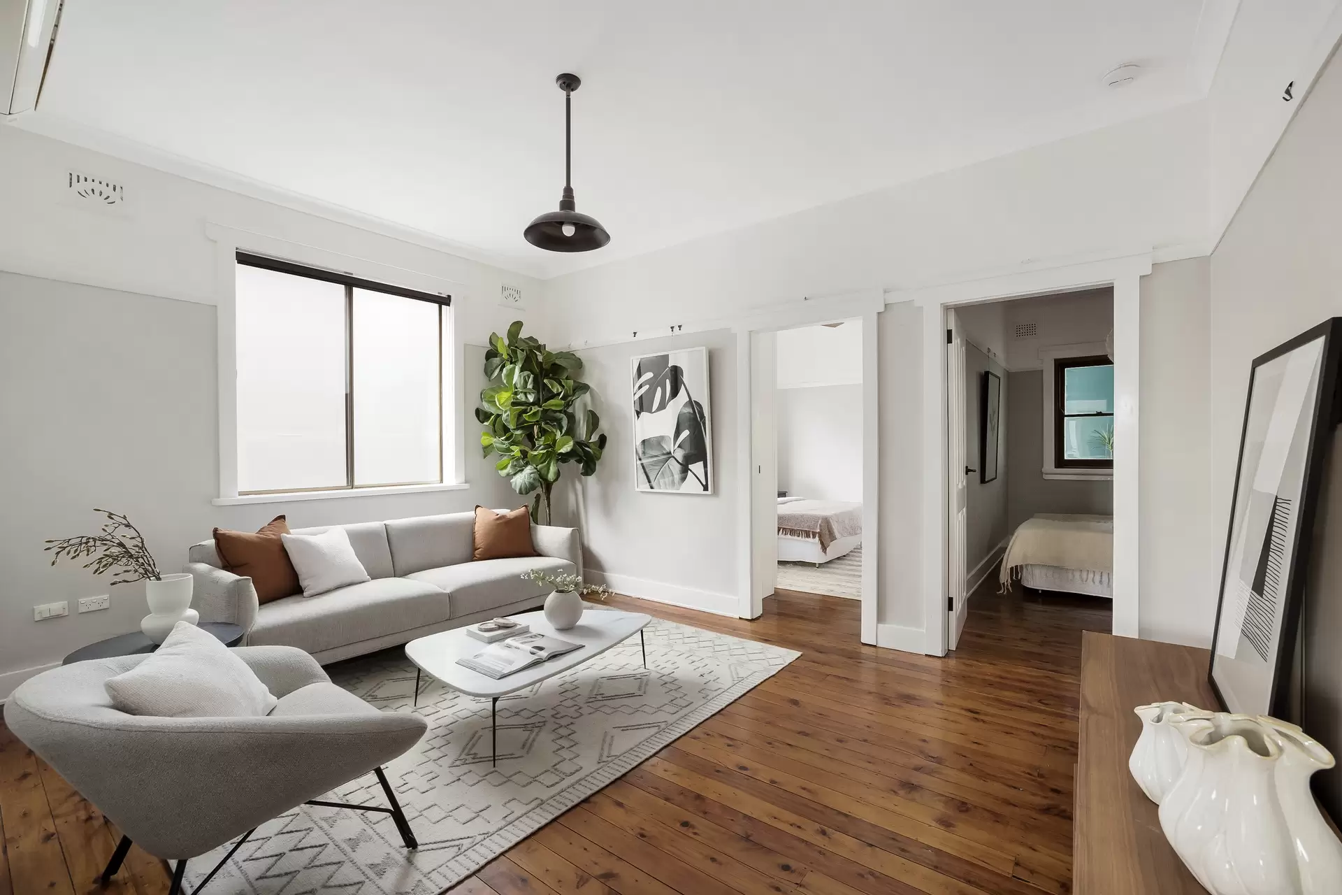 9/360 New Canterbury Road, Dulwich Hill Auction by Adrian William