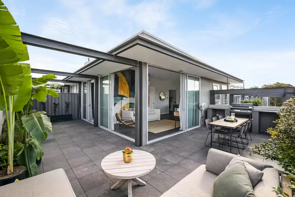 410/21 Enmore Road, Newtown Auction by Adrian William