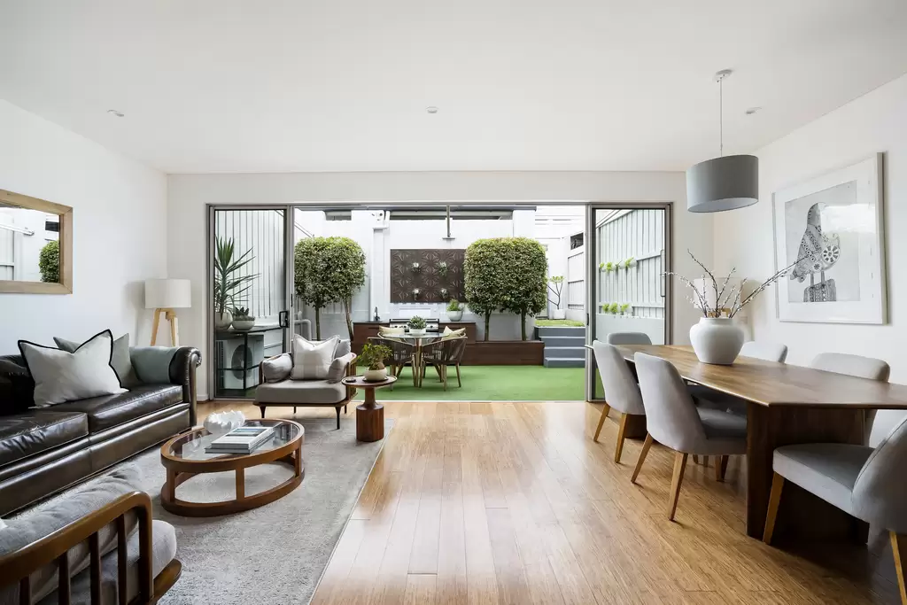 75 Grove Street, St Peters Auction by Adrian William