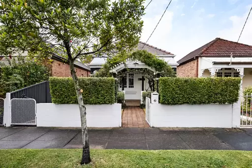 18 Henson Street, Marrickville Auction by Adrian William