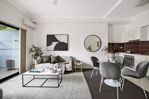 1/20-34 Wyndham Street, Alexandria Auction by Adrian William