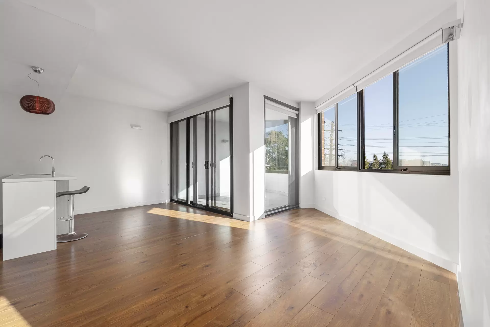 22/536A King Street, Newtown For Lease by Adrian William