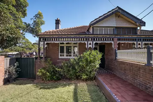 51 Duntroon Street, Hurlstone Park Auction by Adrian William
