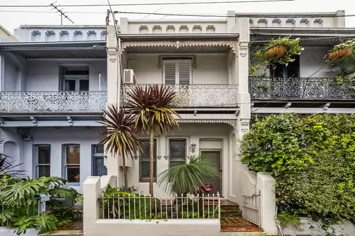 77 Wells Street, Newtown Auction by Adrian William