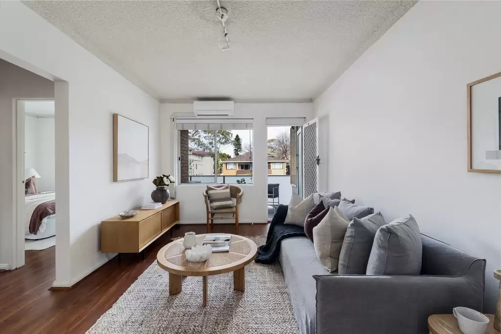 5/23-25 Myra Road, Dulwich Hill Sold by Adrian William