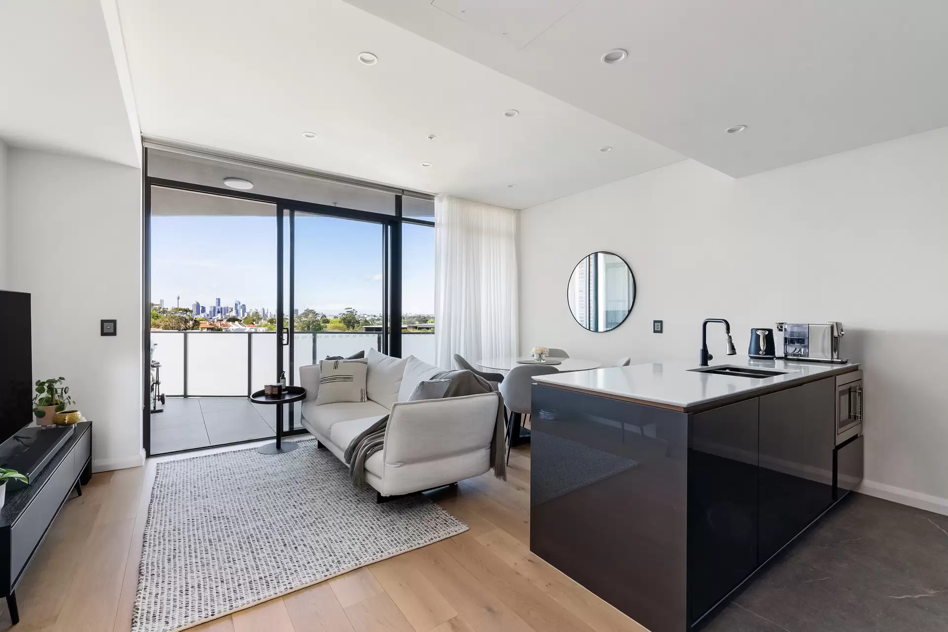 705/2 Regent Street, Petersham Sold by Adrian William