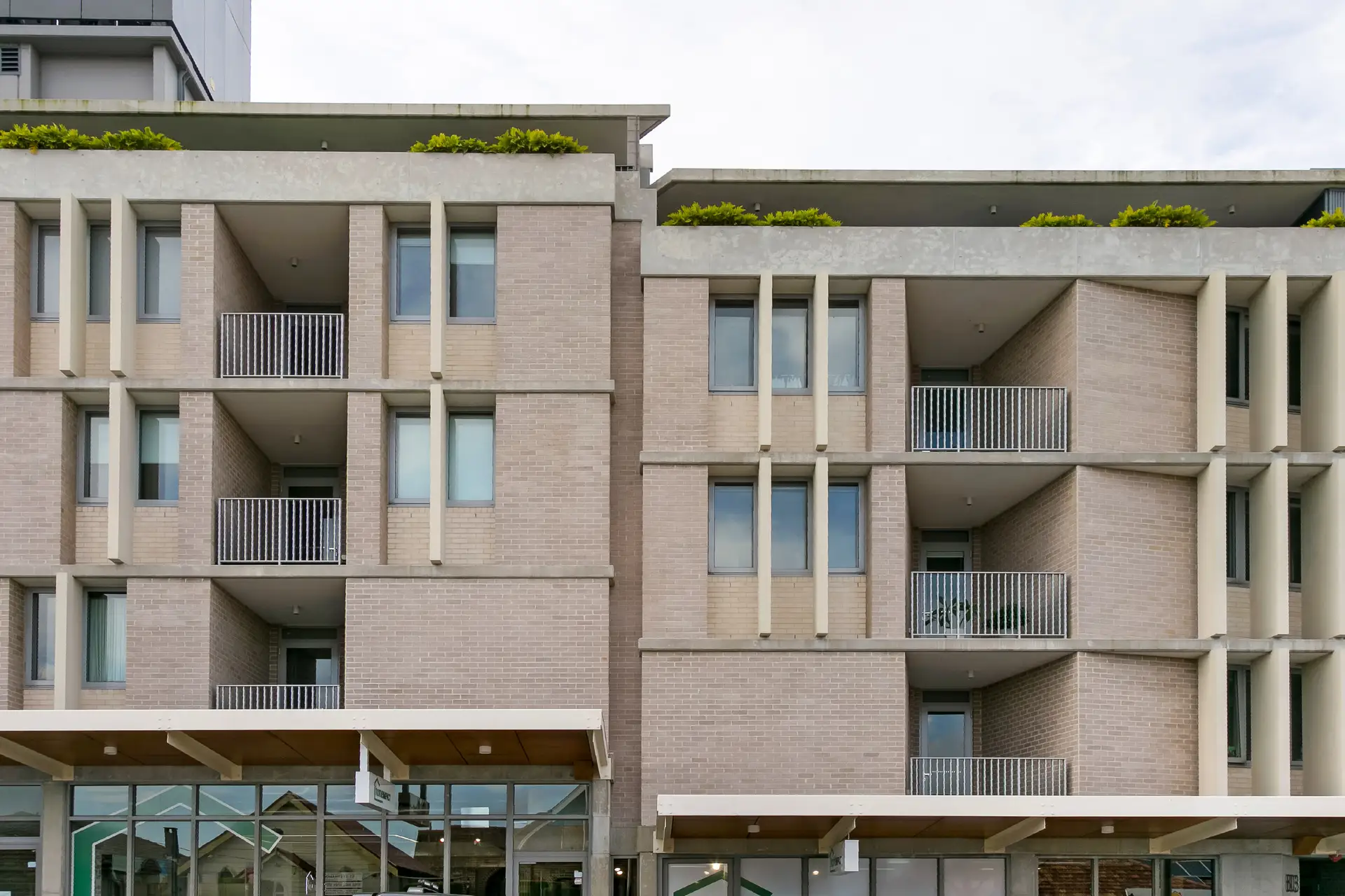 181/803 New Canterbury Road, Dulwich Hill Sold by Adrian William