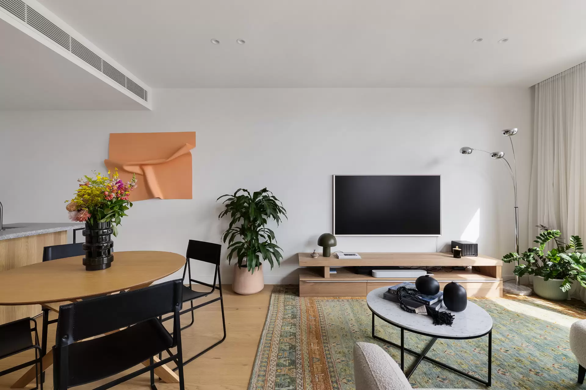 910/186C Victoria Road, Marrickville Sold by Adrian William