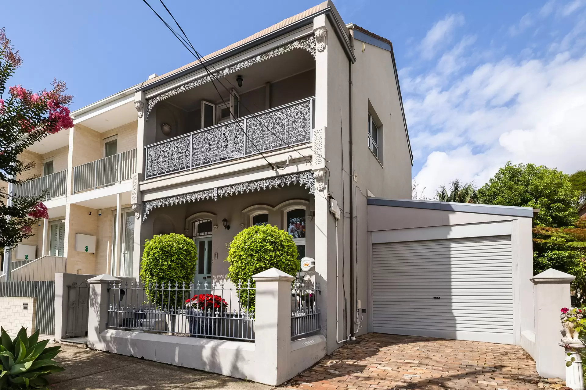 30 Terry Street, Tempe Auction by Adrian William