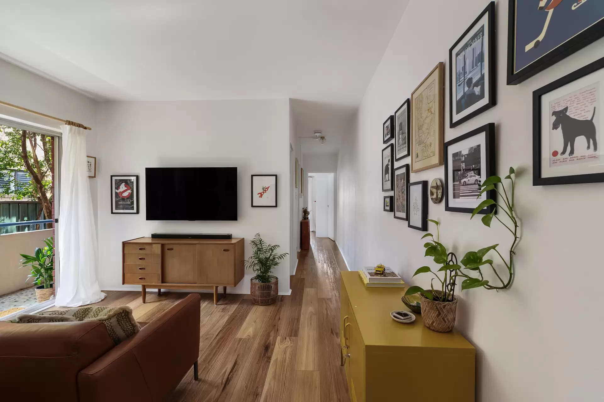 8/55 Cobar Street, Dulwich Hill Sold by Adrian William