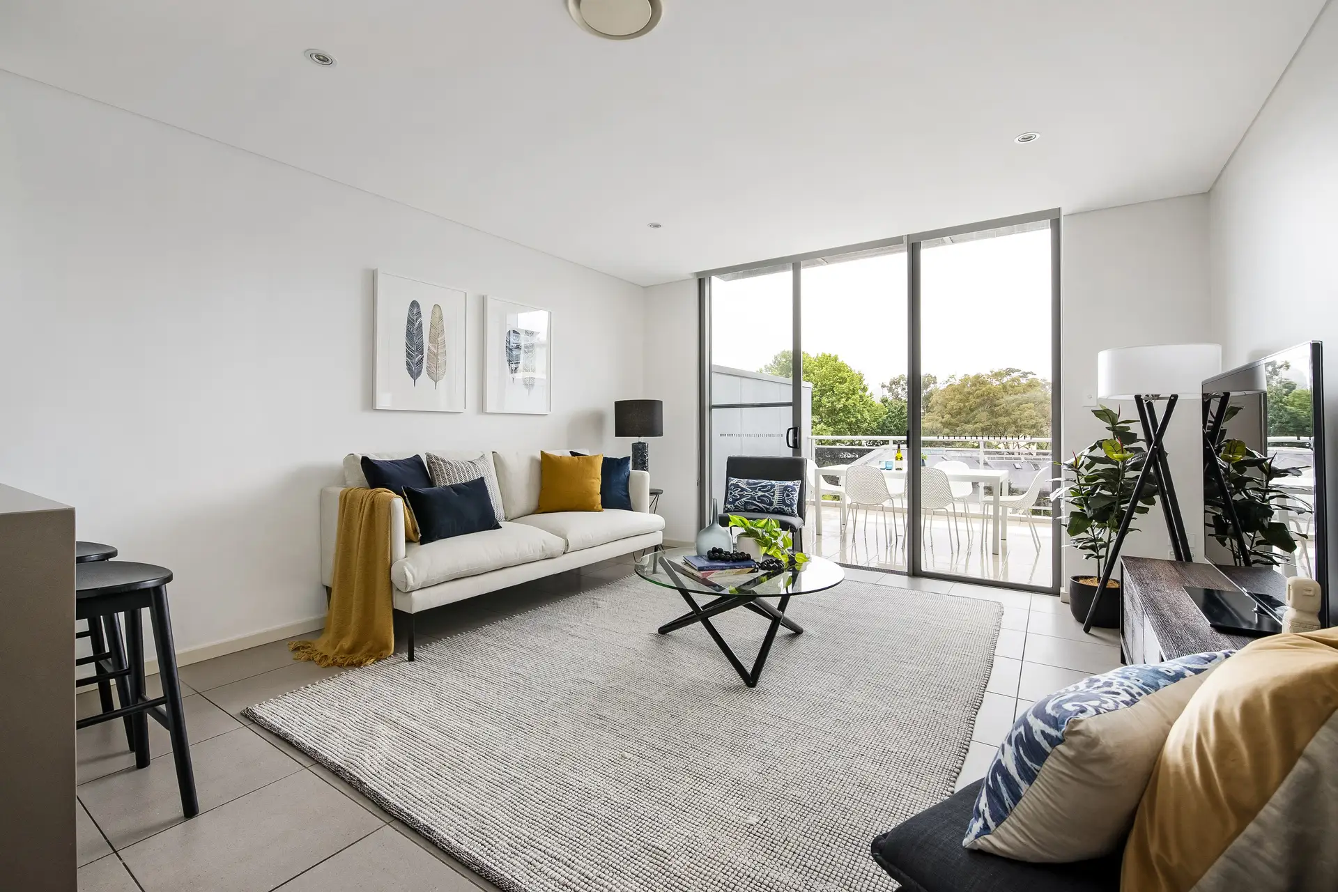 12/15-17 Larkin Street, Camperdown Sold by Adrian William