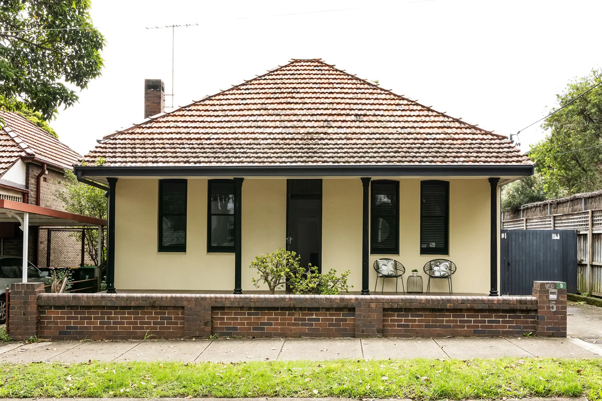 5 Coronation Avenue, Petersham Sold by Adrian William