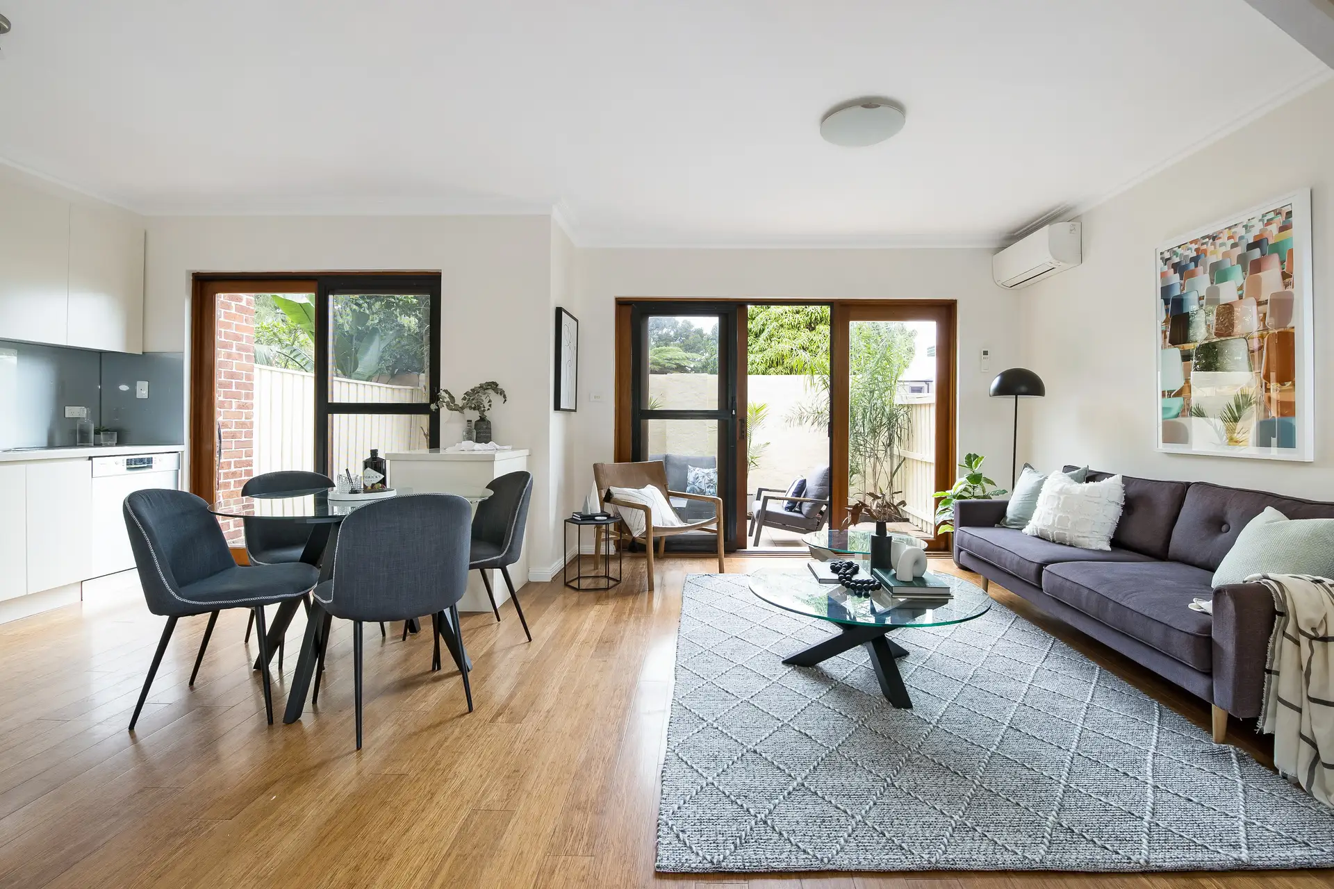 5/146 Alice Street, Newtown Sold by Adrian William