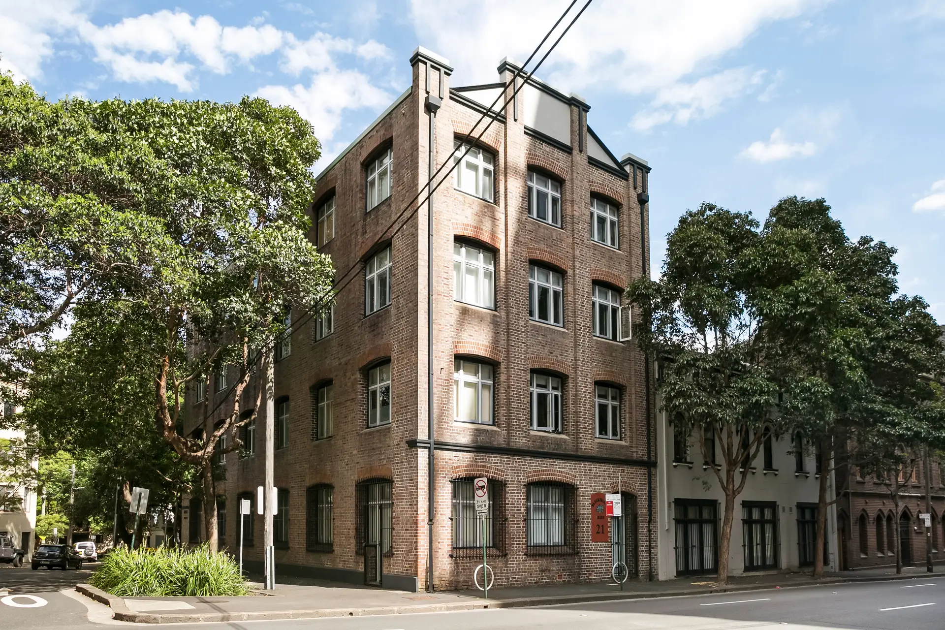 5/13-21 Abercrombie Street, Chippendale Sold by Adrian William