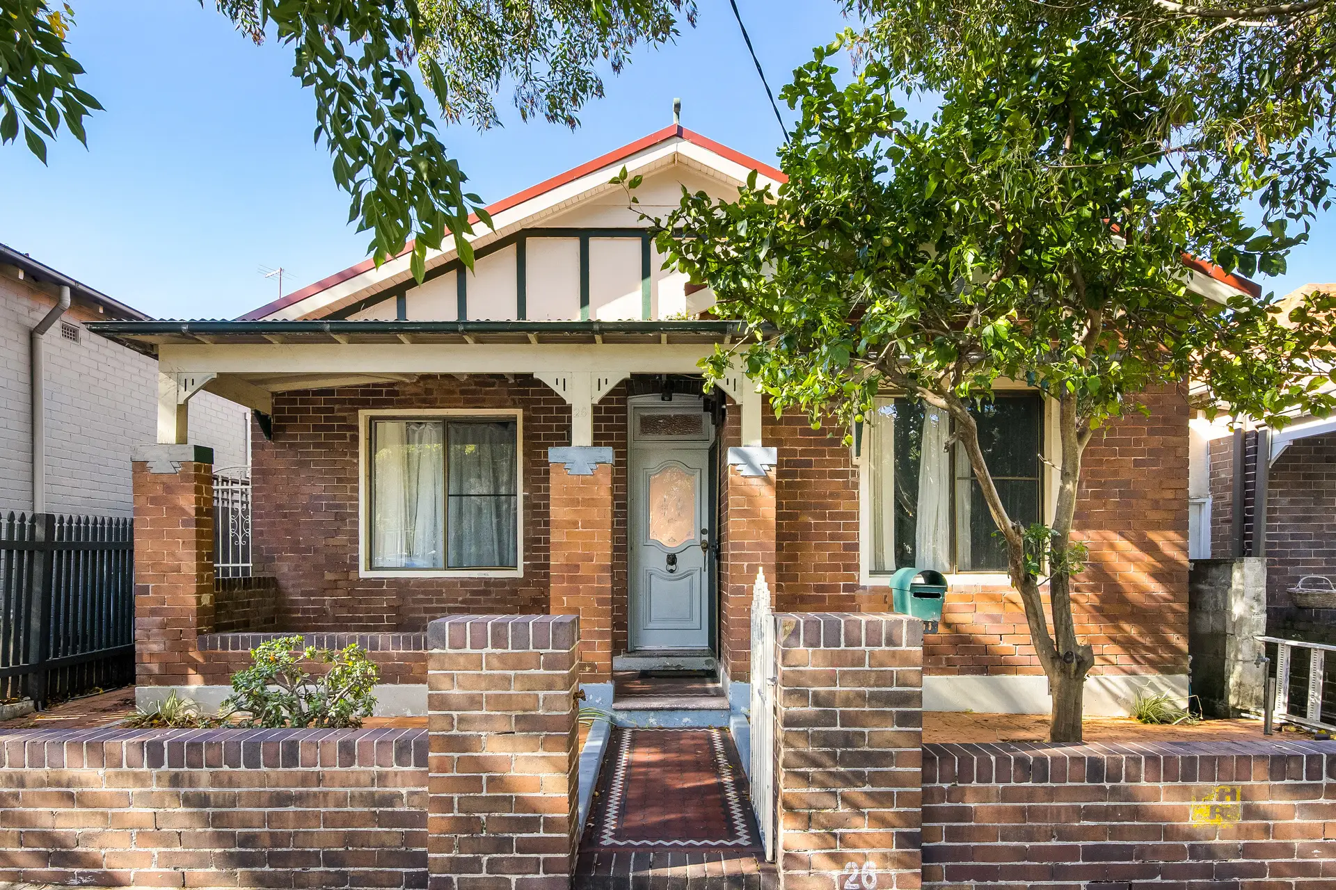 26 Wardell Road, Petersham Sold by Adrian William