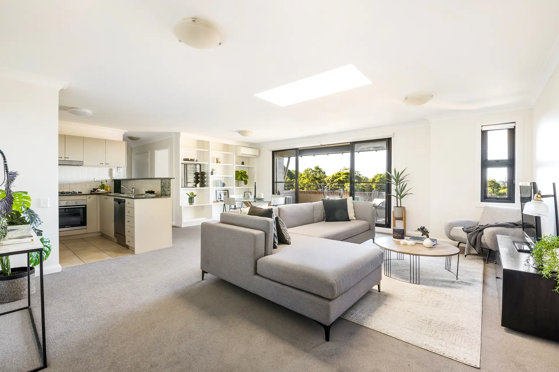 60/1-3 Coronation Avenue, Petersham Sold by Adrian William