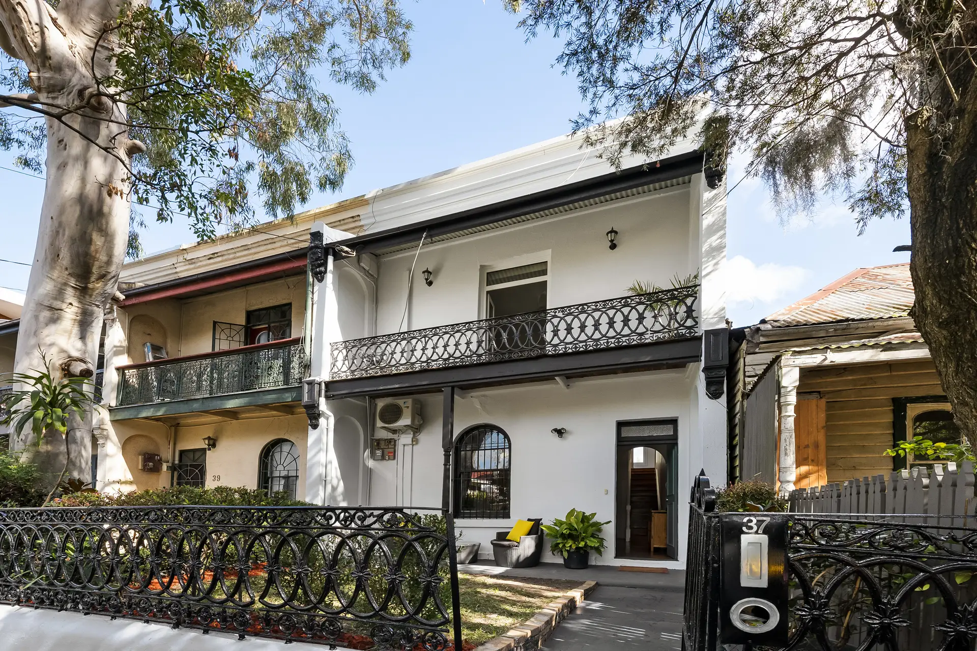 37 College Street, Newtown Sold by Adrian William