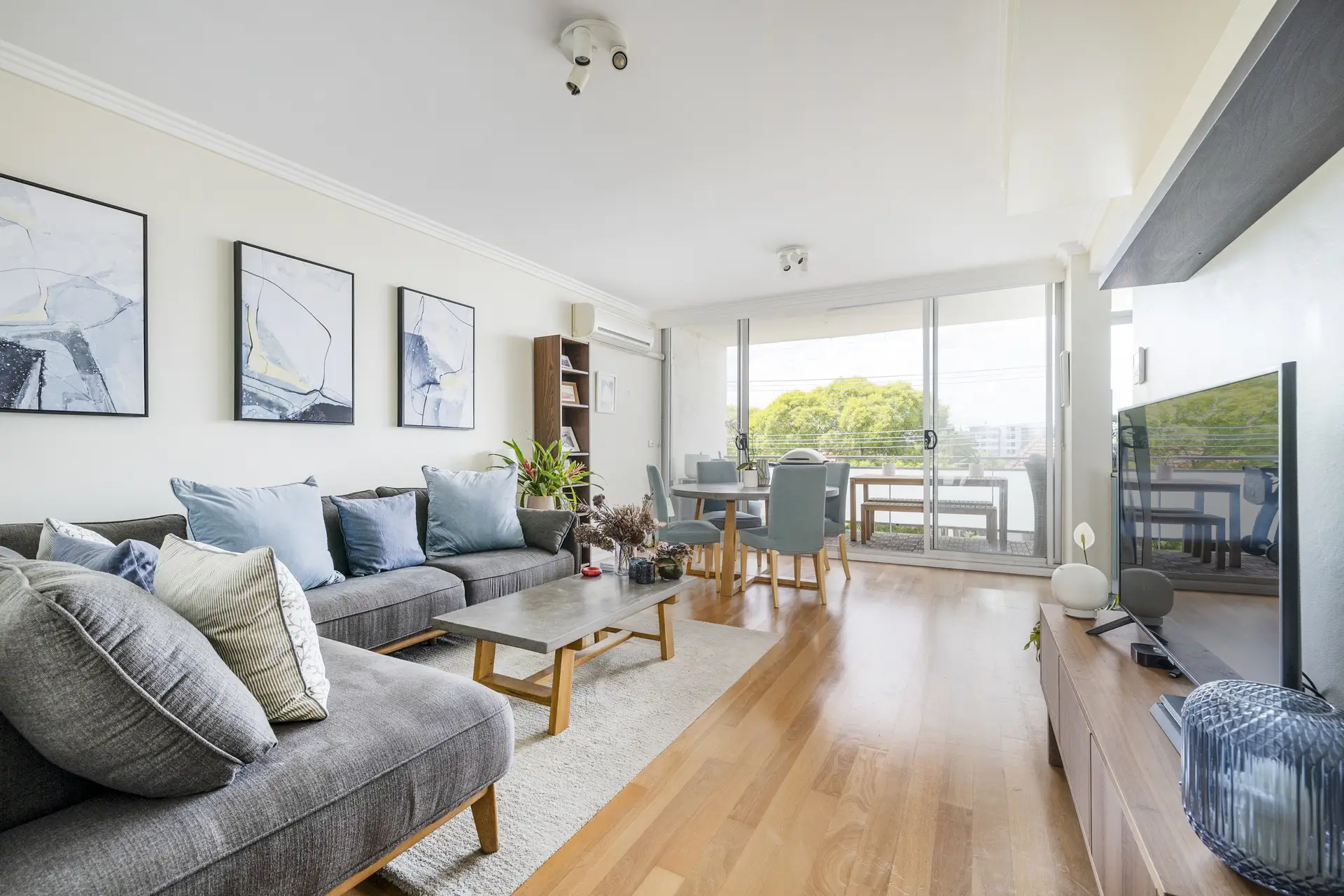 11/384-386 Illawarra Road, Marrickville Leased by Adrian William