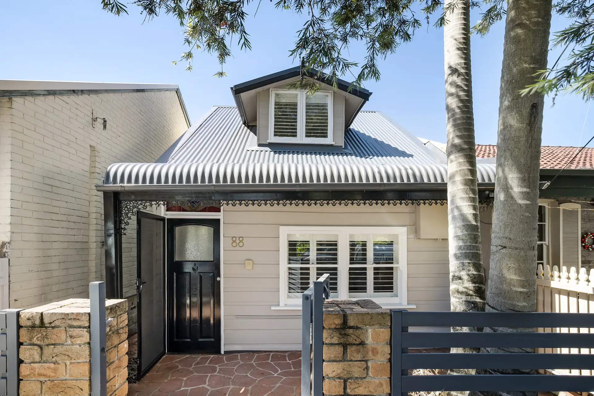 88 Lord Street, Newtown Sold by Adrian William